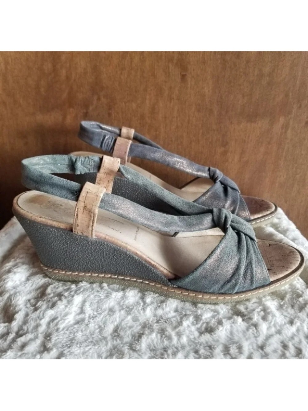 Donald J Pliner Metal Wedge Sandals Slingback  9.5